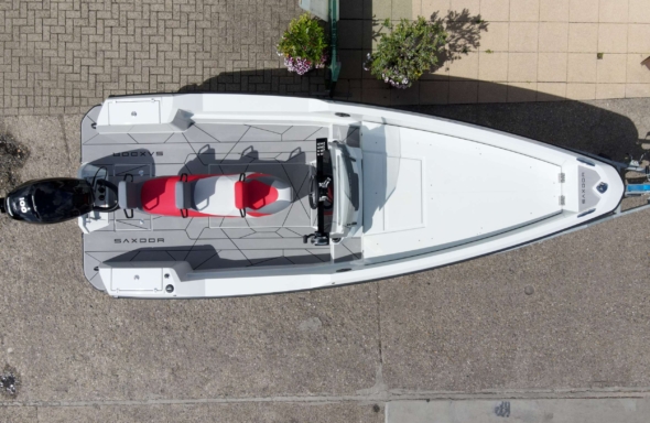 saxdor-yachts-200-sport-2020-red (16)