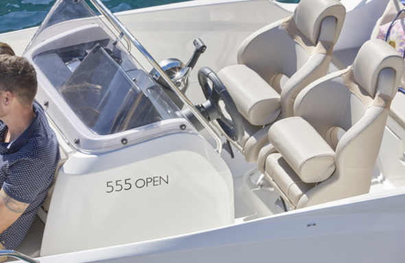 Quicksilver-Boats-Activ-555-open (11)