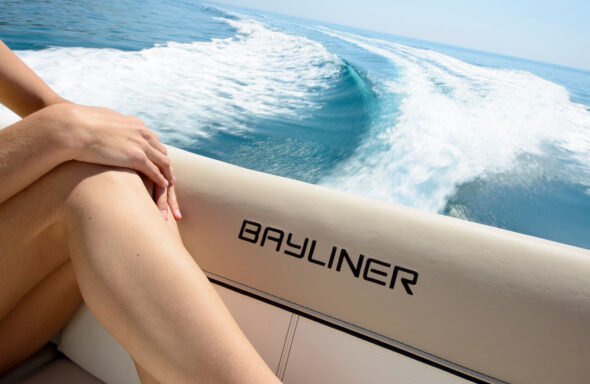 Bayliner-742R-MY-2022-8