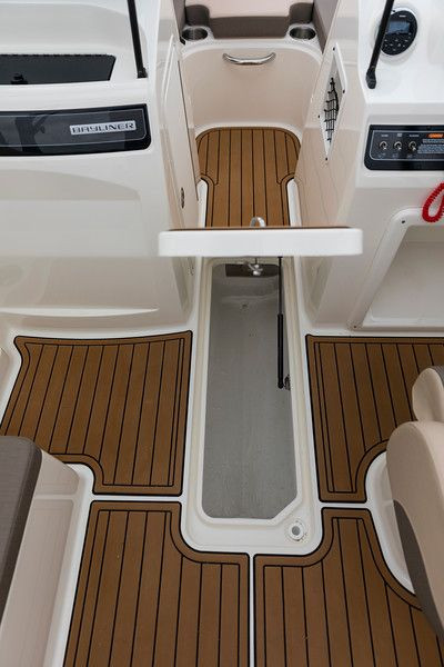 Bayliner-VR4-Outboard-MY-2022-15