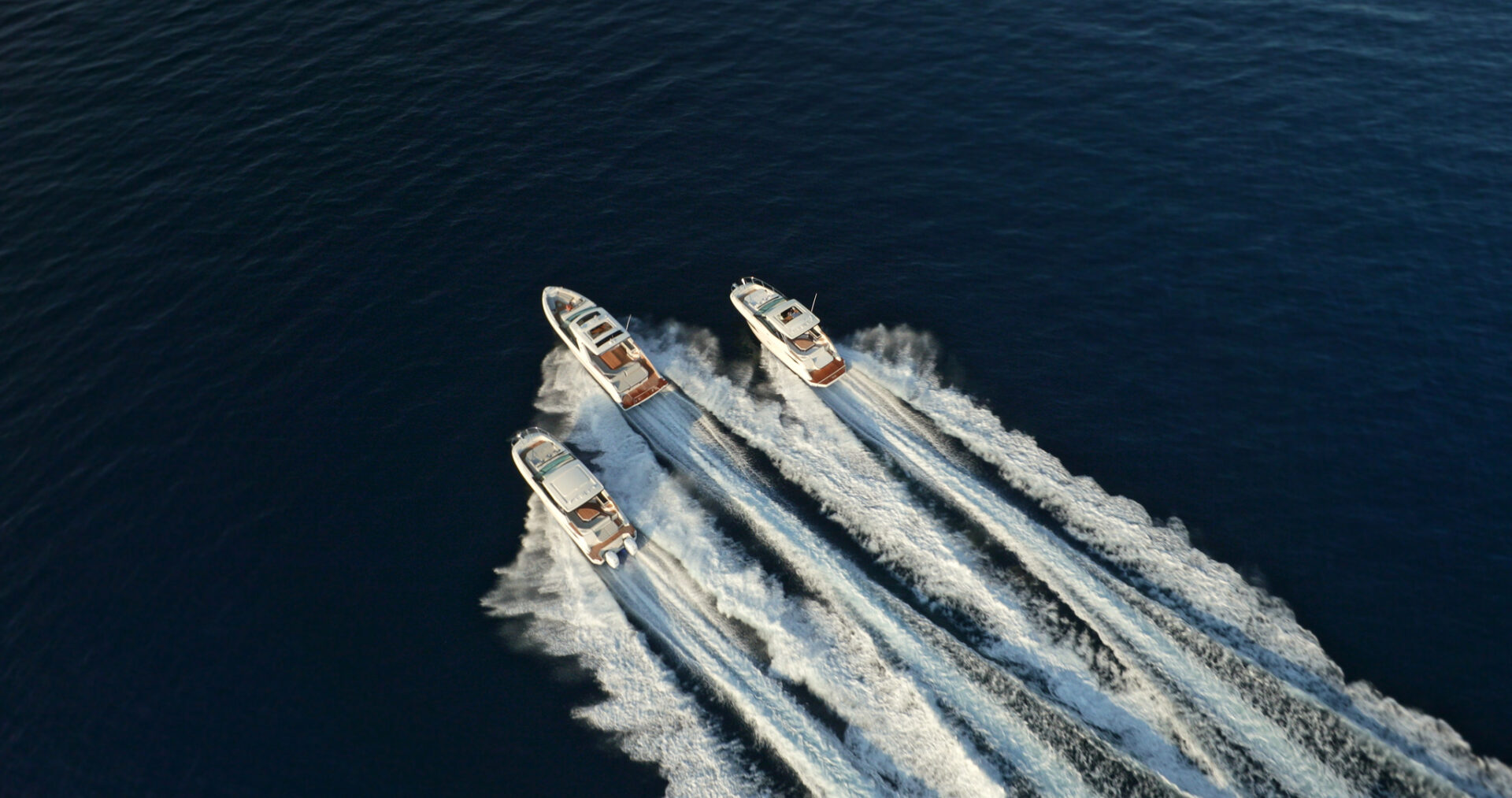 De complete speedboot informatiegids - Sport Boat